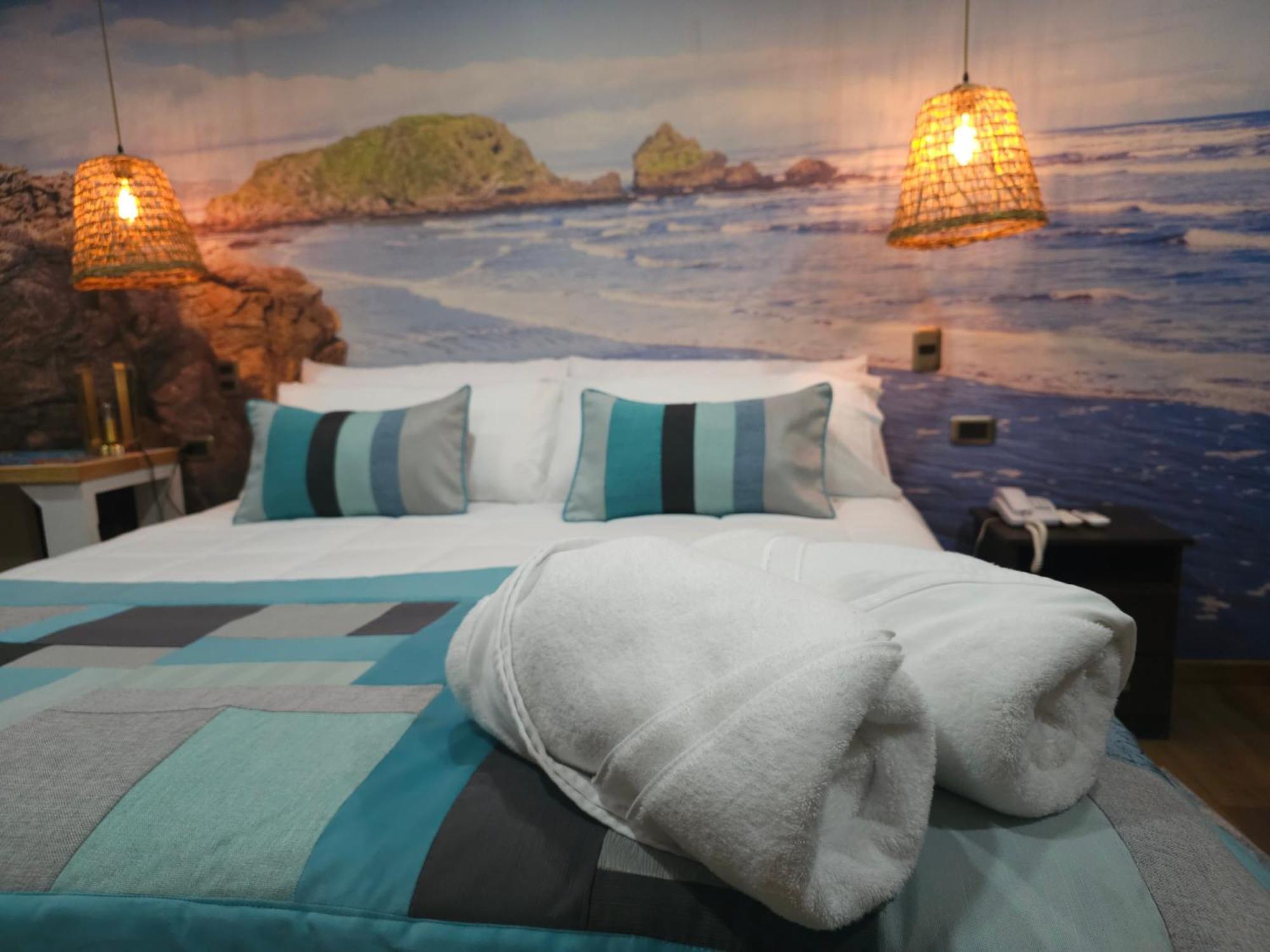 Hotel Boutique Tierra De Islas Chiloe Кастро Екстер'єр фото