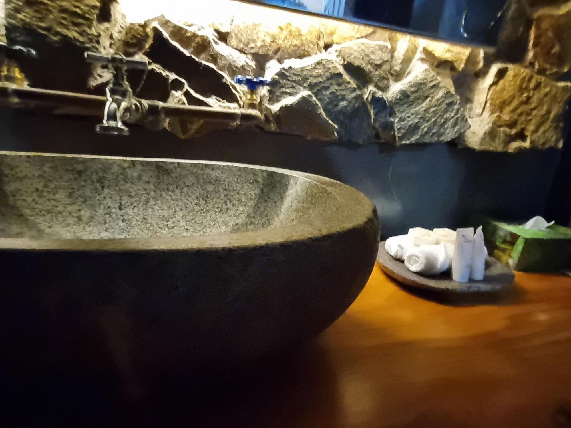 Hotel Boutique Tierra De Islas Chiloe Кастро Екстер'єр фото