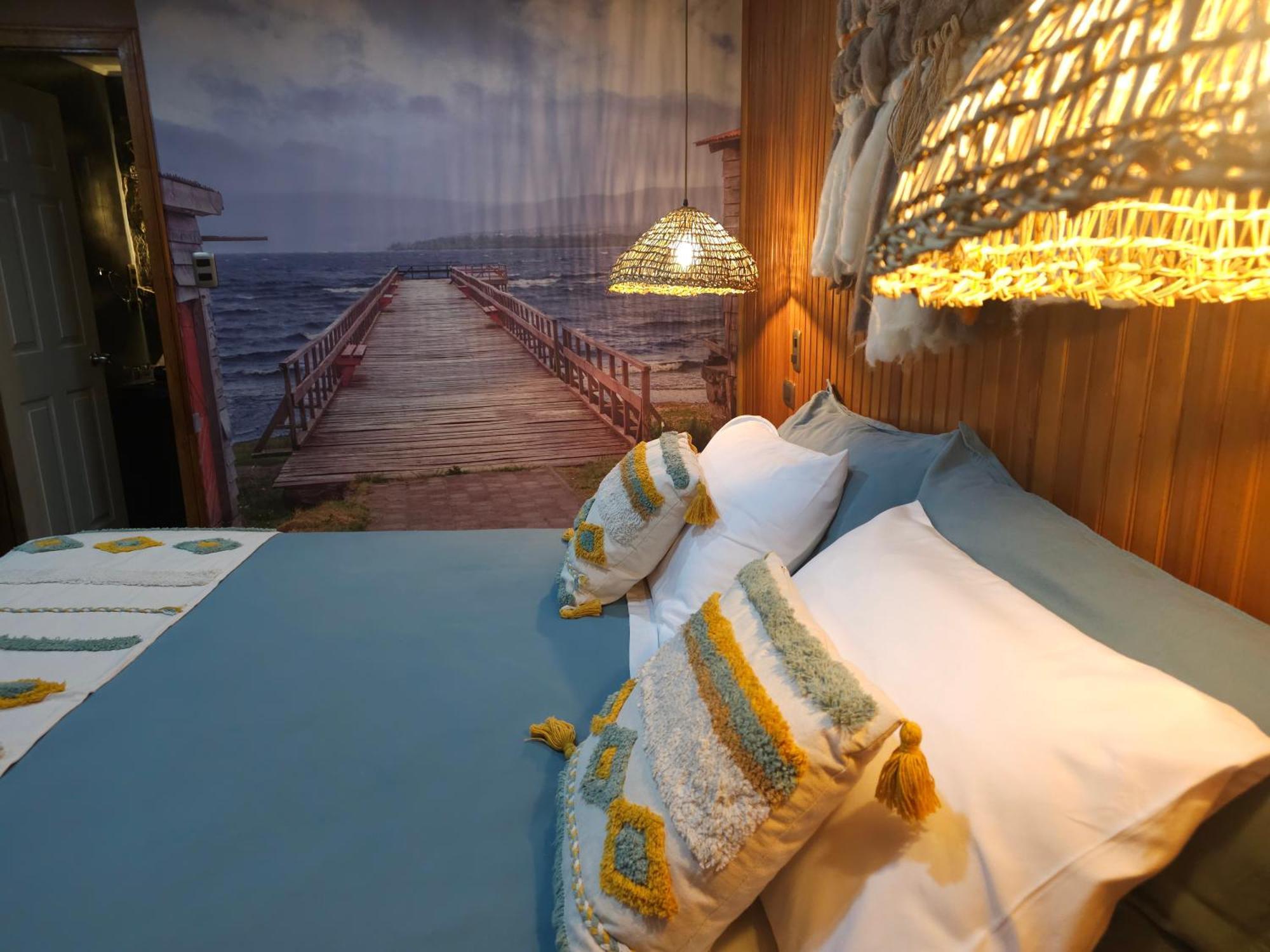 Hotel Boutique Tierra De Islas Chiloe Кастро Екстер'єр фото